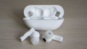 Huawei FreeBuds Pro test par ExpertReviews Huawei FreeBuds Pro test par ExpertReviews