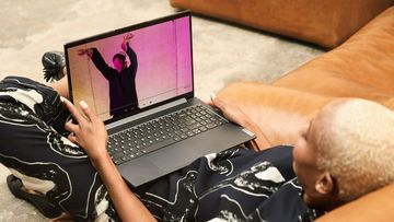 Lenovo Yoga Slim 7 Review