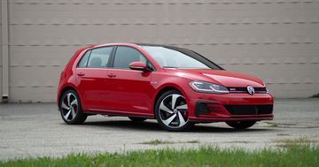Volkswagen Golf GTI test par CNET USA Volkswagen Golf GTI test par CNET USA