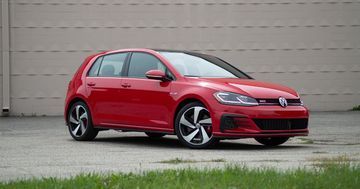 Volkswagen Golf GTI test par CNET USA