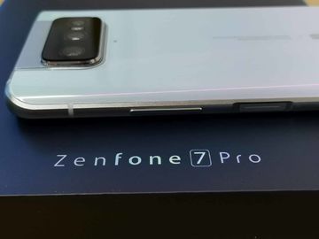 Asus Zenfone 7 Pro test par LeCafeDuGeek Asus Zenfone 7 Pro test par LeCafeDuGeek