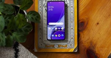 OnePlus 8T test par The Verge OnePlus 8T test par The Verge