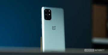 OnePlus 8T test par Android Authority