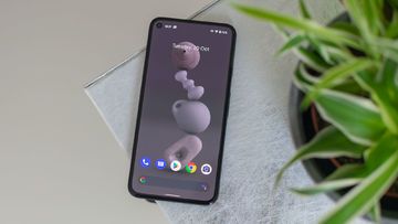 Google Pixel 5 test par ExpertReviews