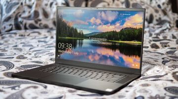 Razer Blade 15 Advanced test par ExpertReviews