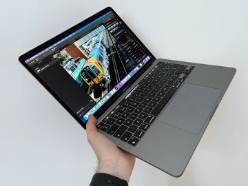 Apple MacBook Pro 13 testé par Stuff Apple MacBook Pro 13 testé par Stuff