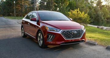 Hyundai Ioniq Hybrid test par CNET USA Hyundai Ioniq Hybrid test par CNET USA