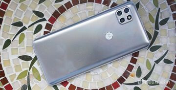 Motorola One test par Android Authority Motorola One test par Android Authority