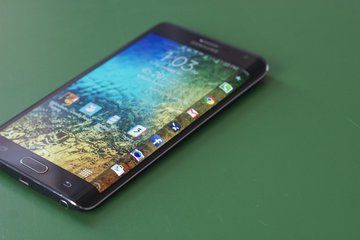 Samsung Galaxy Note Edge test par NotebookReview