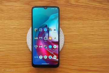 Motorola Moto G30 test par Pocket-lint