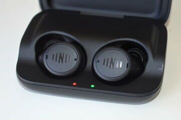 Nuheara IQBuds test par DigitalTrends