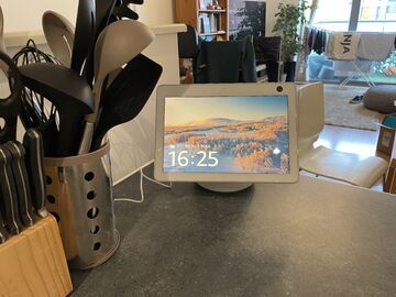 Amazon Echo Show 10 reviewed by Stuff