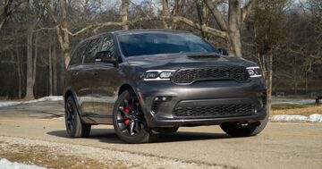 Dodge Durango SRT testé par CNET USA Dodge Durango SRT testé par CNET USA