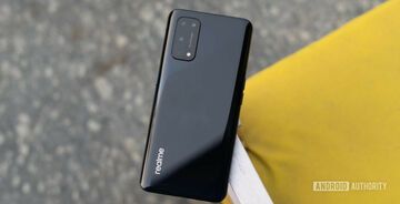 Realme X7 Pro testé par Android Authority Realme X7 Pro testé par Android Authority