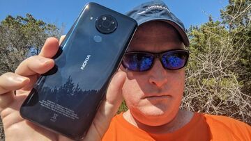 Nokia 5.4 test par Android Central