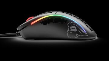 Glorious PC Gaming Race Model D test par Shacknews Glorious PC Gaming Race Model D test par Shacknews
