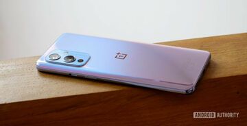 OnePlus 9 testé par Android Authority OnePlus 9 testé par Android Authority