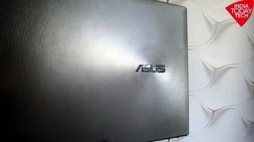 Asus ZenBook 13 test par IndiaToday Asus ZenBook 13 test par IndiaToday