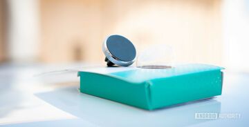 Logitech test par Android Authority Logitech test par Android Authority