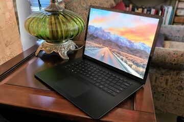 Microsoft Surface Laptop 4 test par PCWorld.com