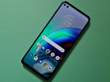 Motorola Moto G100 reviewed by Stuff