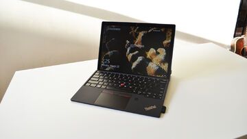 Lenovo Thinkpad X12 test par TechRadar