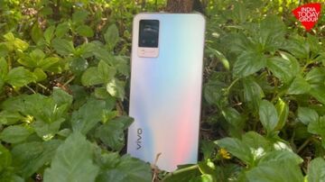 Vivo V21 reviewed by IndiaToday