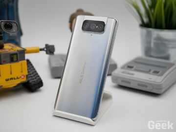 Asus Zenfone 8 Flip test par Journal du Geek