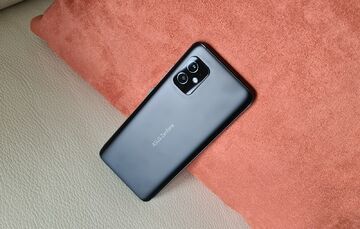 Asus Zenfone 8 test par Tom's Guide (FR)