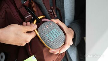 JBL Clip 4 reviewed by SoundGuys JBL Clip 4 reviewed by SoundGuys