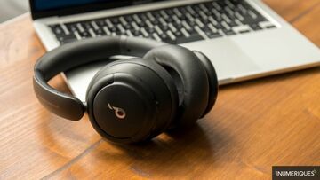 Test Blue Soundcore Life Q30