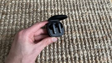 JBL Live Pro testé par Numerama JBL Live Pro testé par Numerama