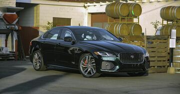 Jaguar test par CNET USA