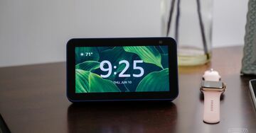 Amazon Echo Show 5 test par The Verge