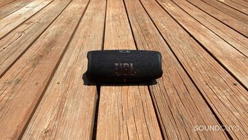 Test JBL Charge 5