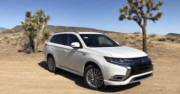 Mitsubishi Outlander test par CNET USA