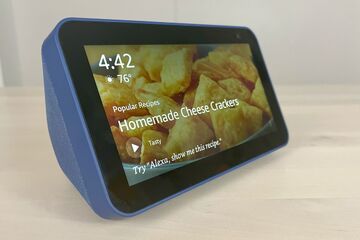 Amazon Echo Show 5 reviewed by PCWorld.com