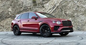 Bentley Bentayga Review: 3 Ratings, Pros and Cons
