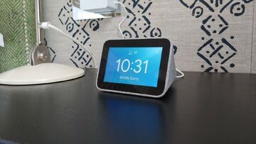Lenovo Smart Clock test par TechRadar Lenovo Smart Clock test par TechRadar