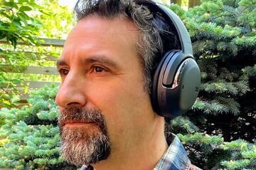 JBL Tour One reviewed by DigitalTrends JBL Tour One reviewed by DigitalTrends