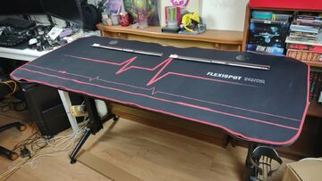 FlexiSpot Ergonomic Gaming Desk testé par GameSpace FlexiSpot Ergonomic Gaming Desk testé par GameSpace