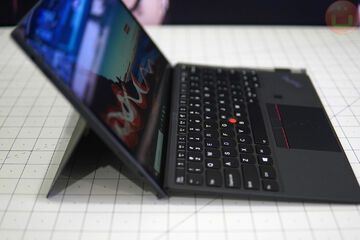 Lenovo Thinkpad X12 reviewed by Ubergizmo