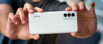 Realme GT Master Edition test par GSMArena