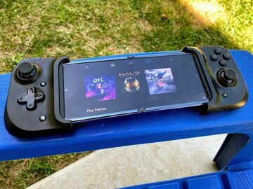 Razer Kishi test par Windows Central Razer Kishi test par Windows Central
