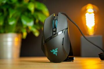 Razer Basilisk V3 test par DigitalTrends