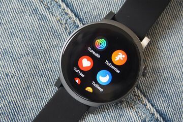 TicWatch E3 testé par Pocket-lint TicWatch E3 testé par Pocket-lint