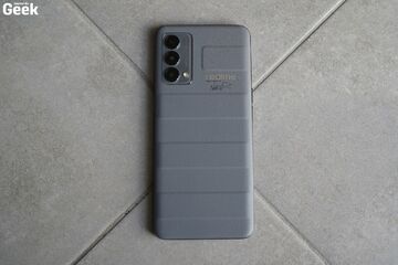 Realme GT Master Edition testé par Journal du Geek Realme GT Master Edition testé par Journal du Geek