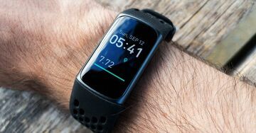 Fitbit Charge 5 testé par The Verge Fitbit Charge 5 testé par The Verge