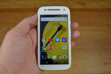 Motorola Moto E test par NotebookReview