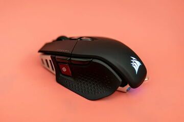 Corsair M65 RGB test par DigitalTrends Corsair M65 RGB test par DigitalTrends